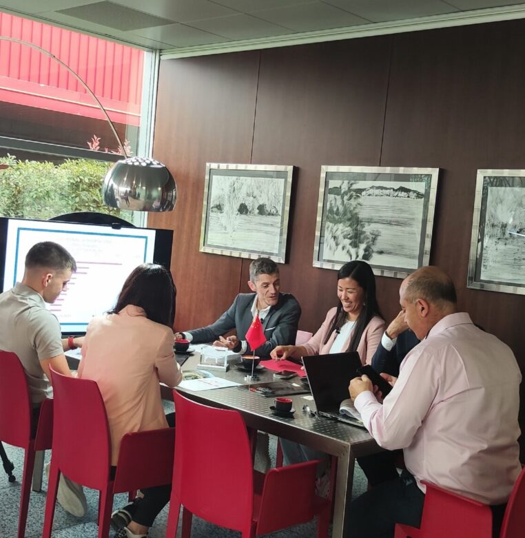 Visita Periodistas Chinos a Olot MEATS_1